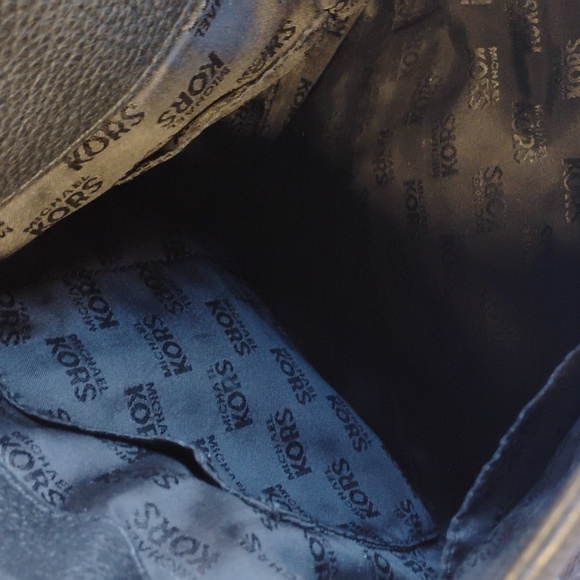 Michael Kors black pepper leather crossbody shoulder bag EUC FREE SHIPPING - Picture 7 of 8